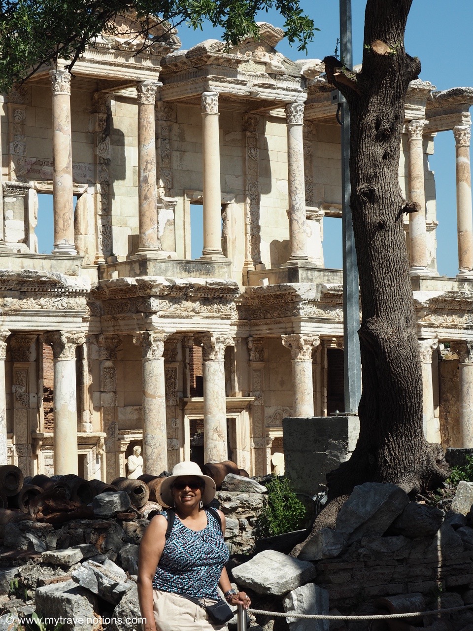 One day in Ankara: Exploring the citadel and witnessing its Roman